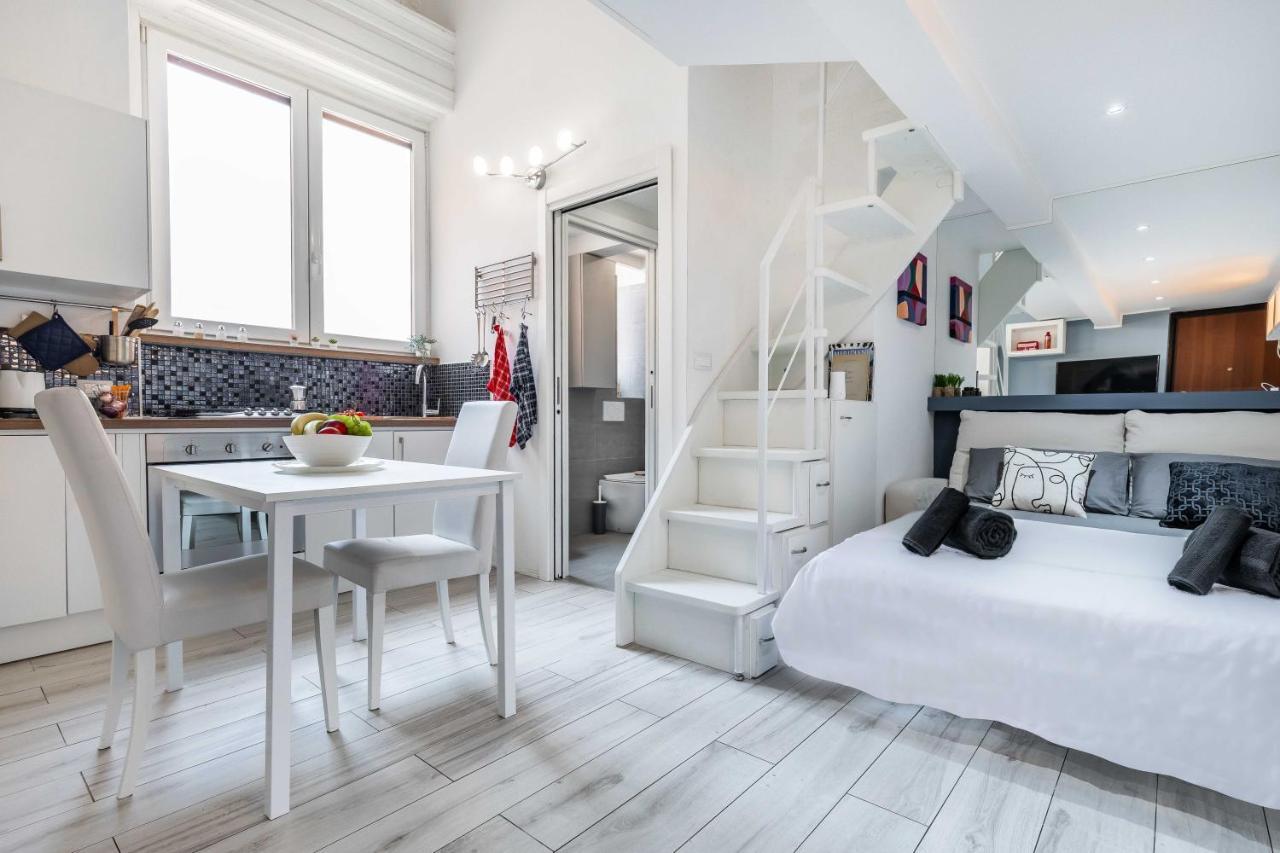 Duomo In 8 Stops Suite Deluxe Loft Mailand Exterior foto